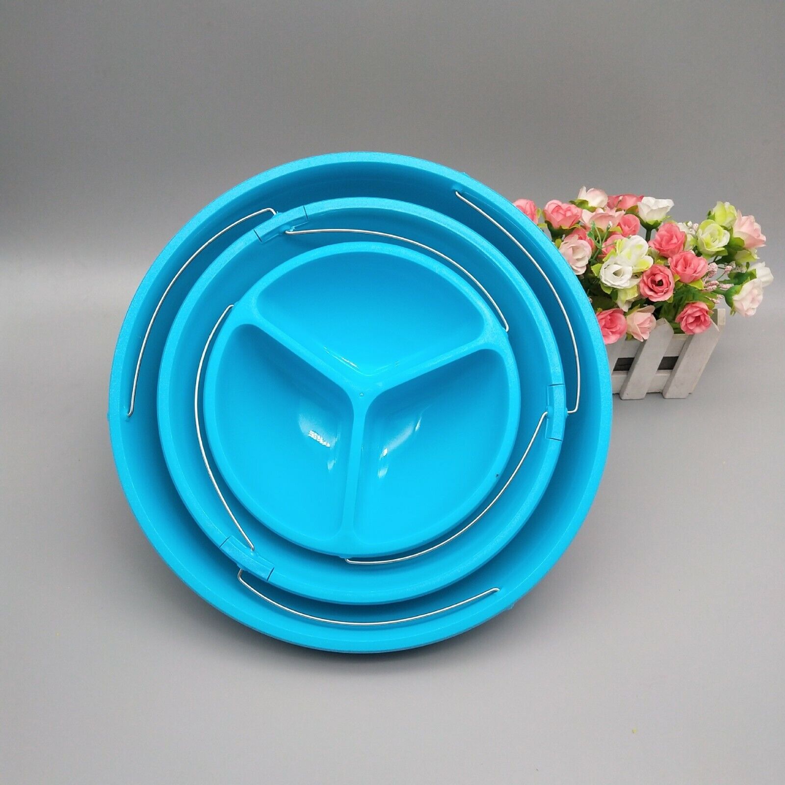 Bol torsadé pliable à 3 niveaux pour les trempettes et les bonbons