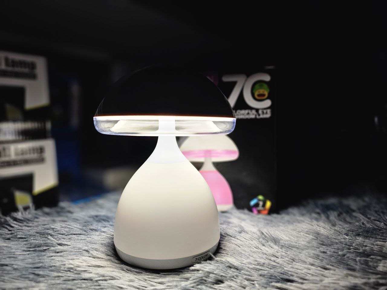مصباح طاولة ليد بتصميم فطر، تحكم باللمس، إضاءة RGB قابلة للتعتيم