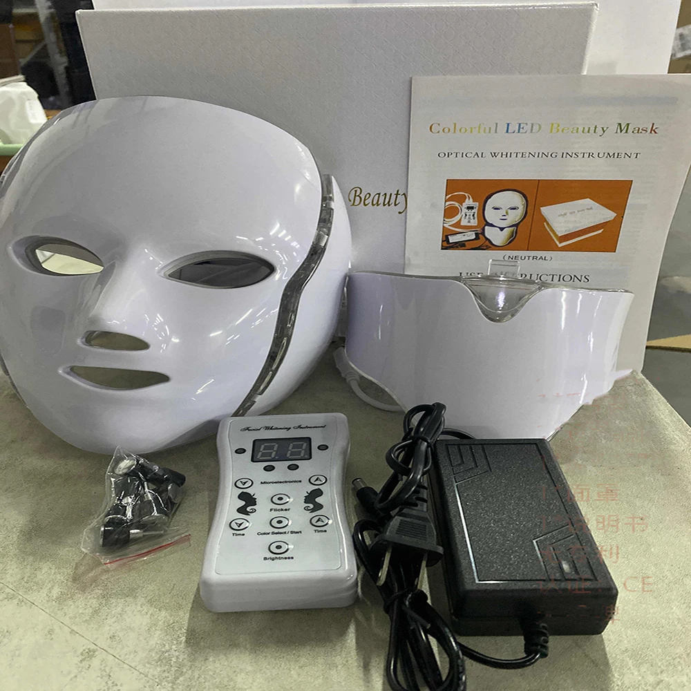 قناع الوجه والرقبة الضوئي LED بـ 7 ألوان لتجديد البشرة وعلاج التجاعيد