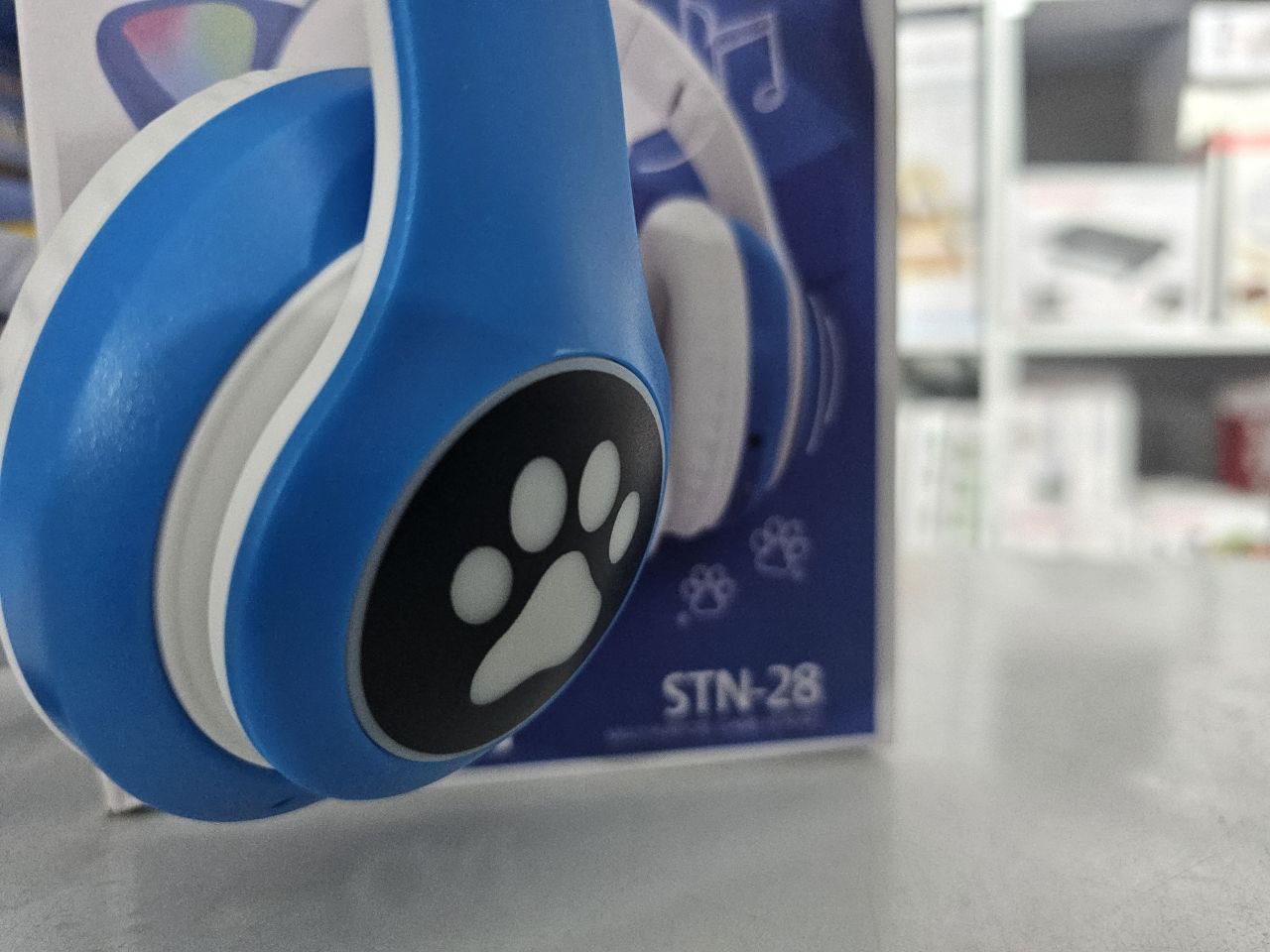 Wireless Bluetooth stereo cat ear headphones with LED and TF card slot