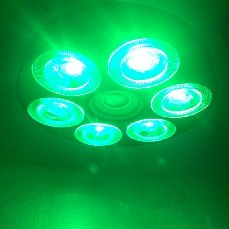 جهاز عرض ضوئي صوتي 4 في 1 RGB+W مع بلوتوث وتأثير وميض
