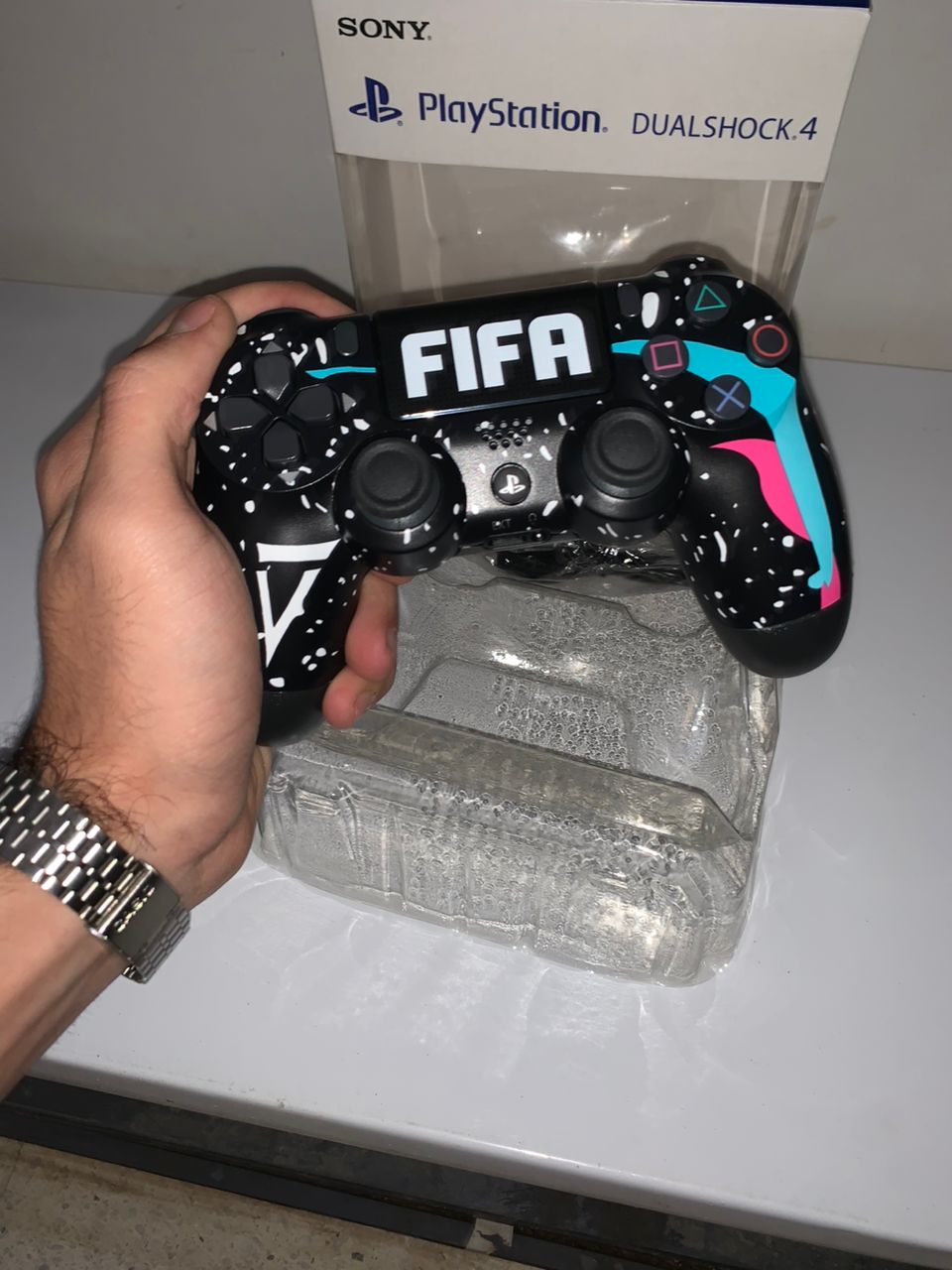 وحدة تحكم سوني دوال شوك لاسلكية لجهاز PS4، إصدار فيفا (نسخة مقلدة)