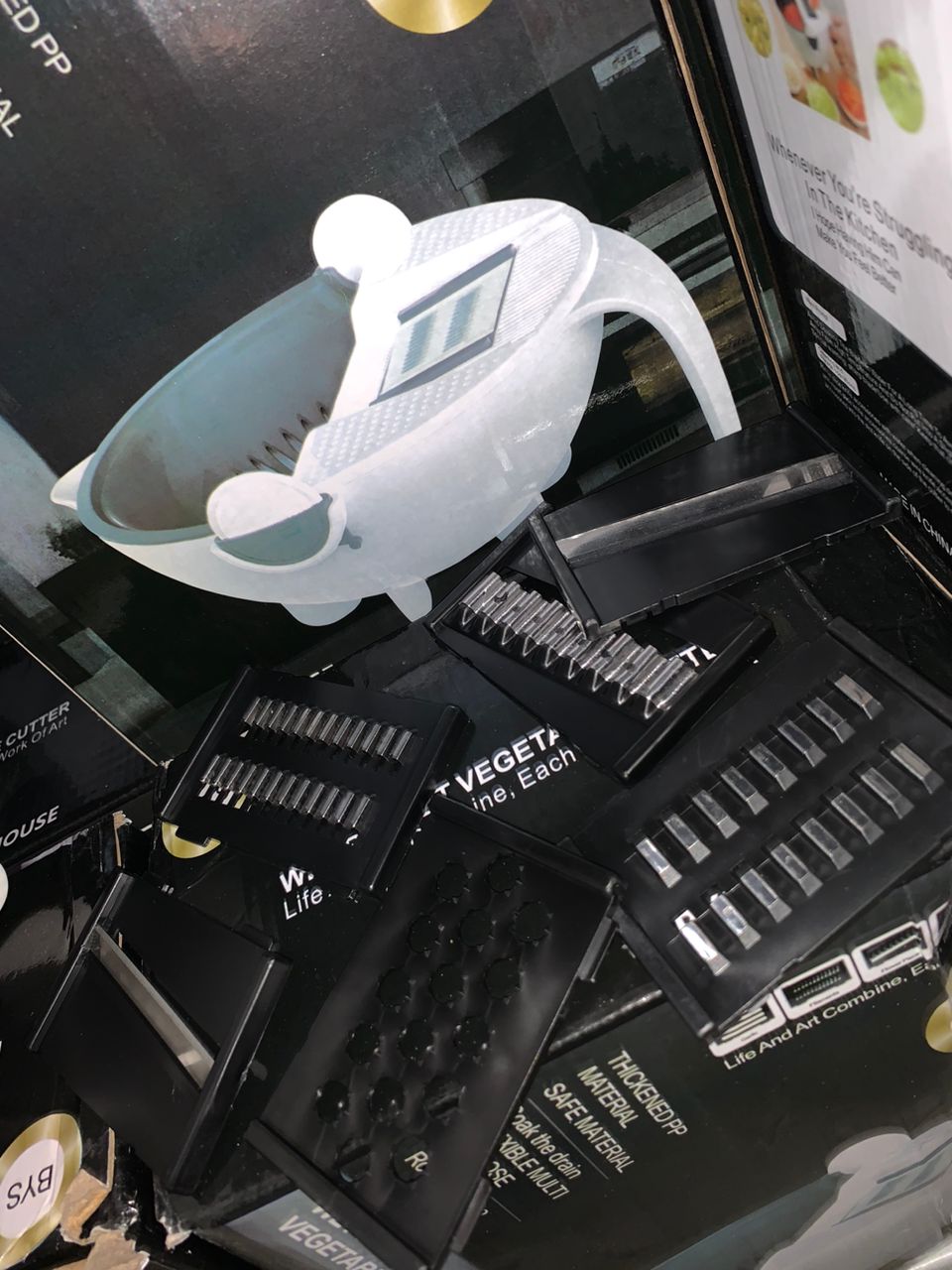 Pot Coupe-Légumes 9in1 Multifonction Avec Panier De Vidange + Éplucheur V2