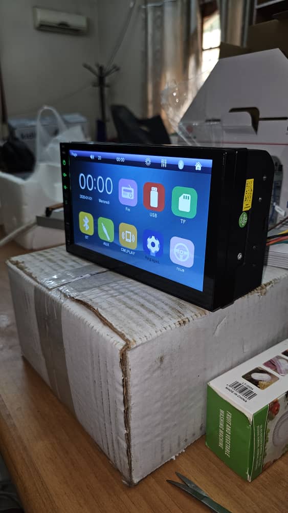 Lecteur DVD MP5 écran tactile 7 pouces G-1001, USB, AUX, SD, Bluetooth