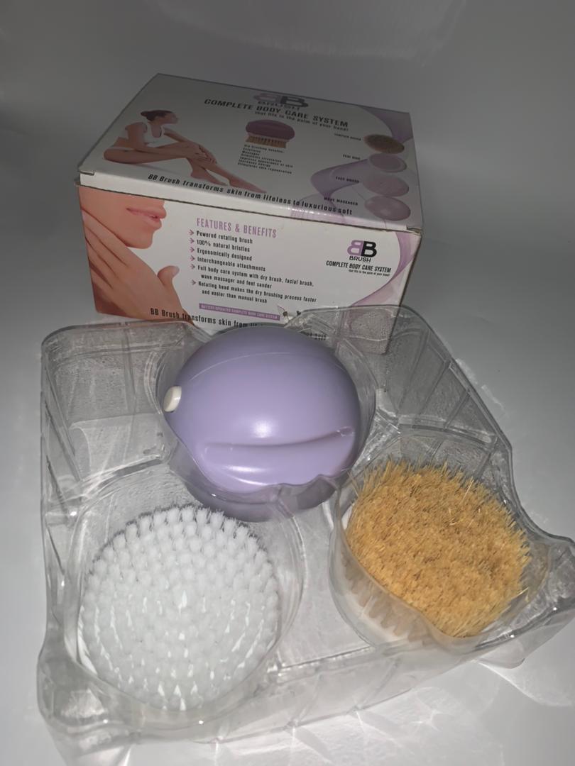Ensemble de brosses pour soins corporels 4 en 1