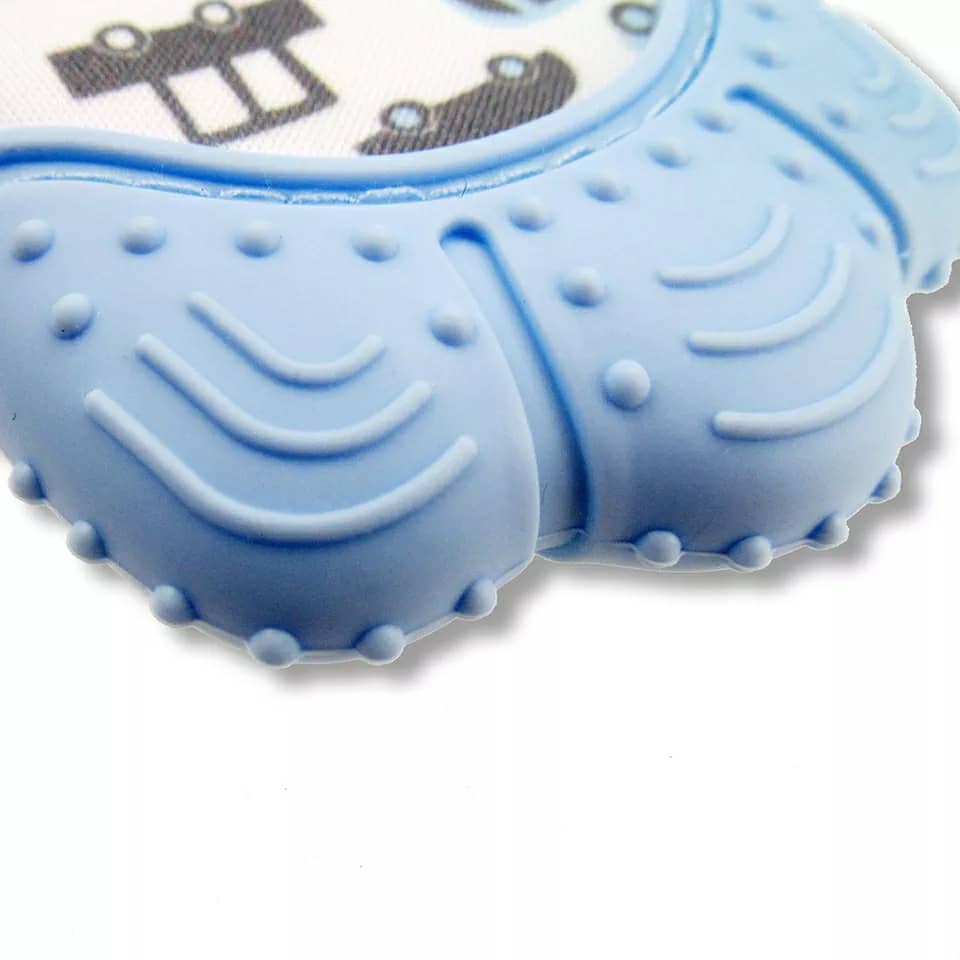 Kit de soin bébé : anneau de dentition silicone, thermomètre et mouche-bébé