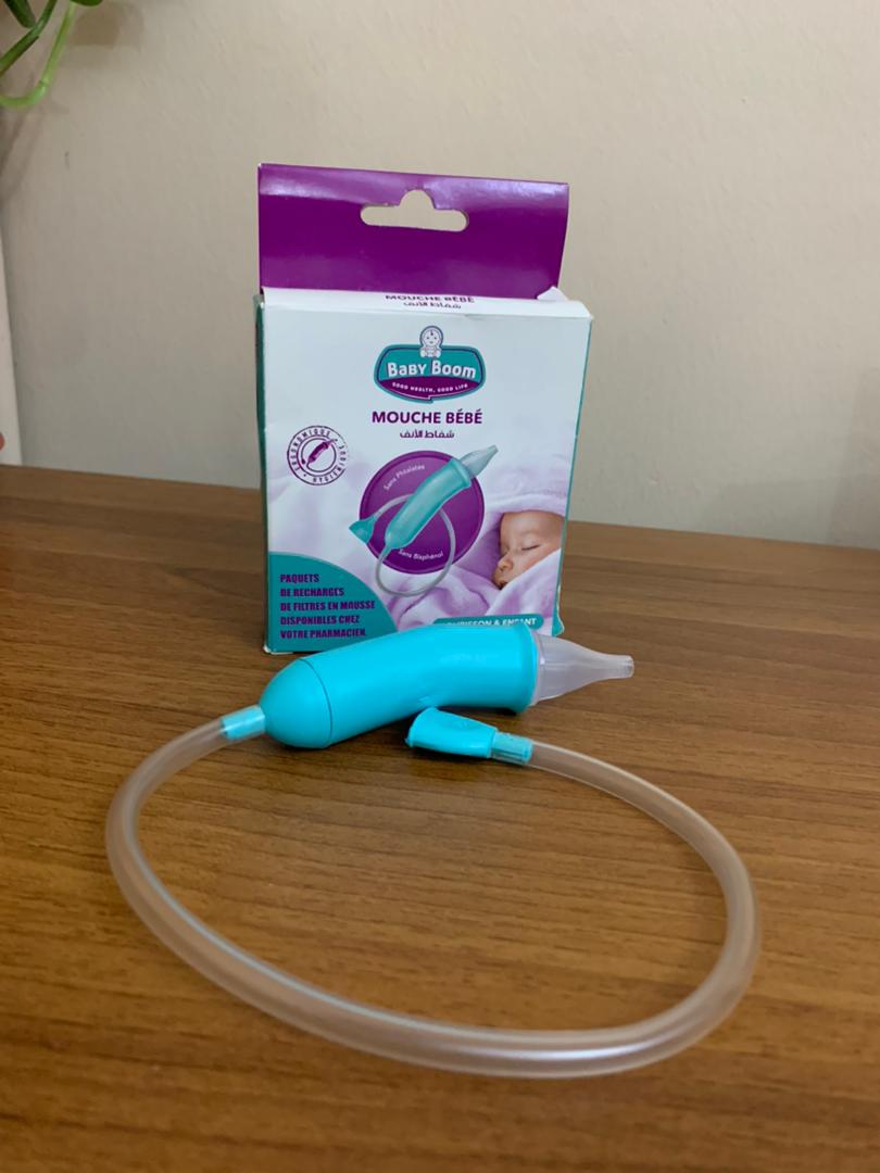 Kit de soin bébé : anneau de dentition silicone, thermomètre et mouche-bébé