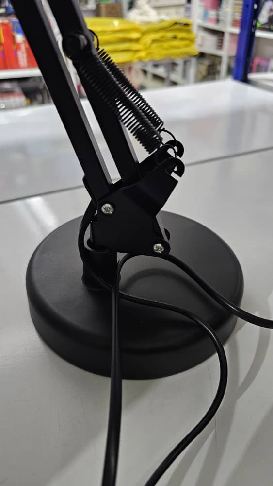 Lampe de bureau rétro LED en métal réglable E27
