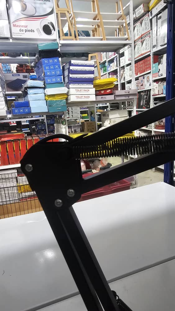 Lampe de bureau rétro LED en métal réglable E27
