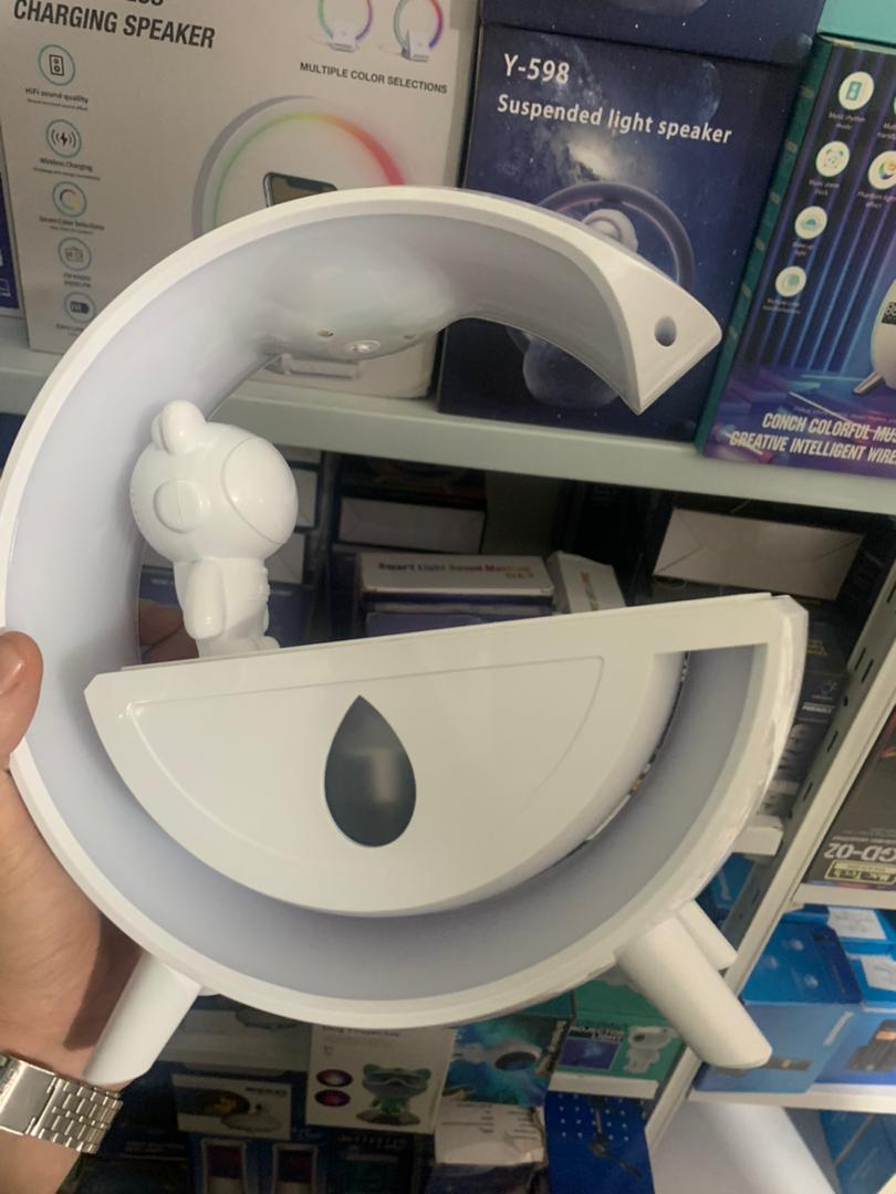 G-shaped Bluetooth speaker and anti-gravity humidifier