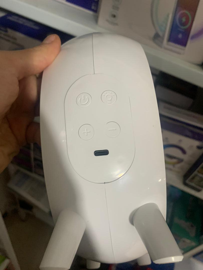 G-shaped Bluetooth speaker and anti-gravity humidifier