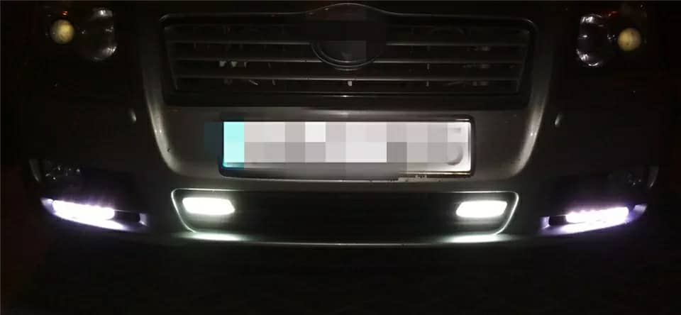 مصابيح نهارية وضباب قياسية للسيارة، 10 مصابيح LED، قطعتان
