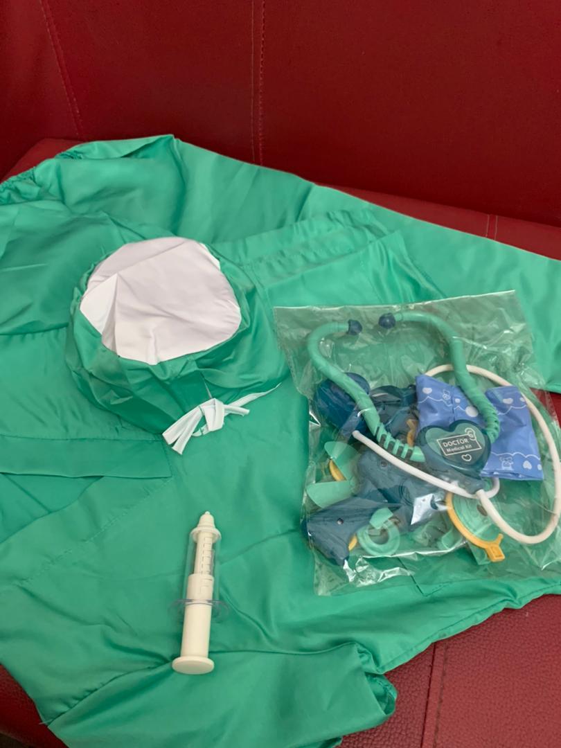 Surgeon costume for kids
