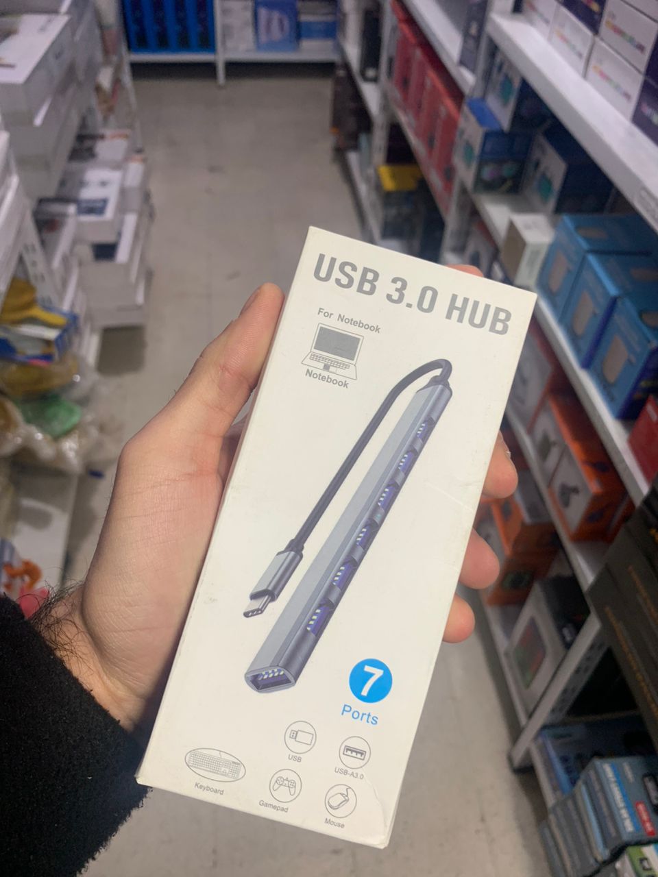 موزع منافذ USB متعدد 7 في 1 من الألومنيوم مع محول USB-C 3.0 لأجهزة ماك بوك - فضي