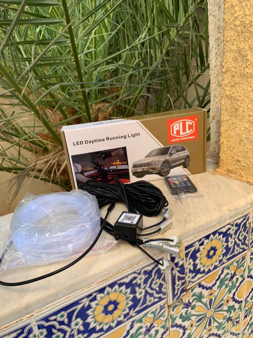 إضاءة محيطية RGB للسيارة مع جهاز تحكم وتطبيق