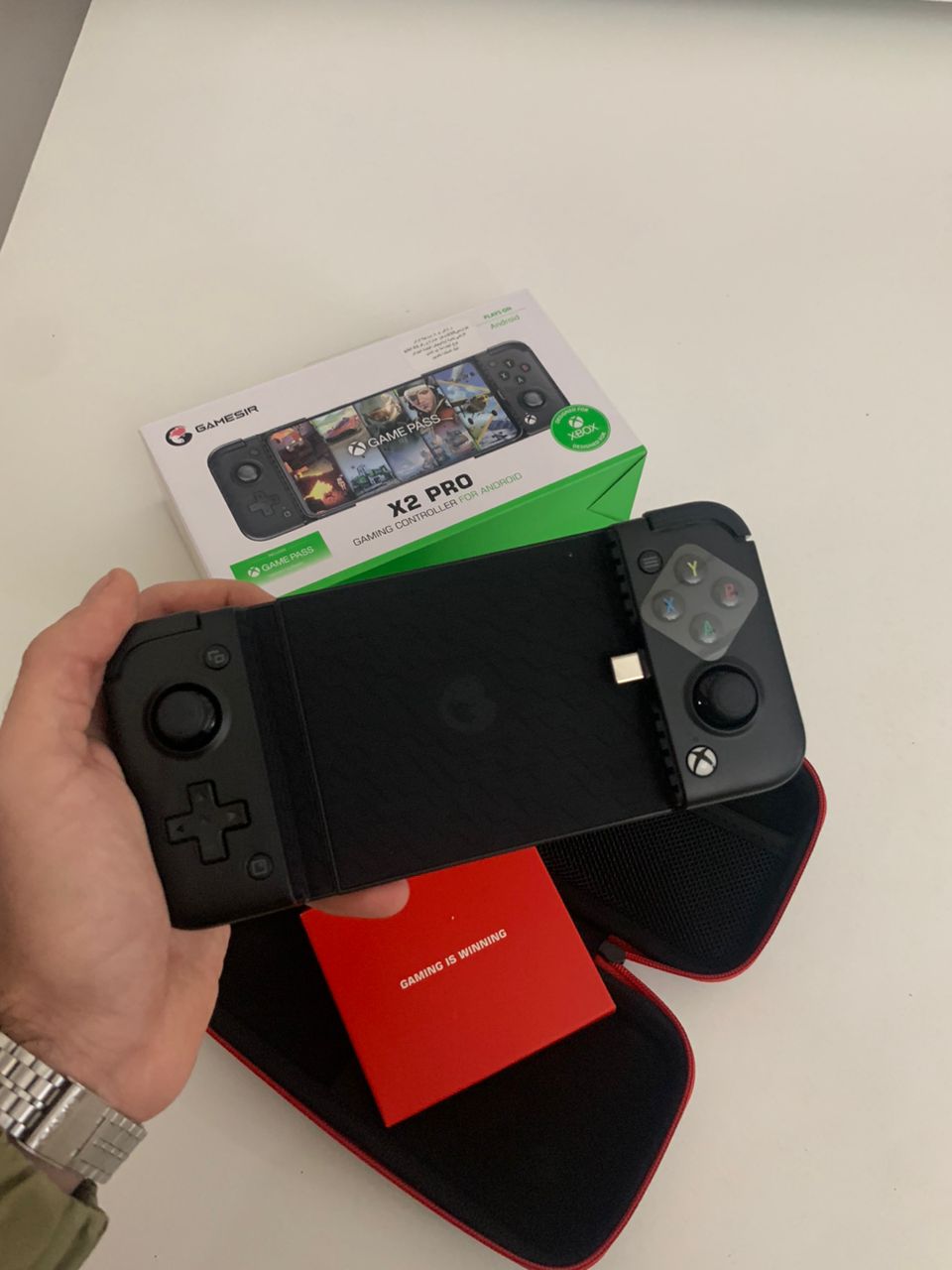 Manette de jeu mobile GameSir X2 Pro pour Android et iPhone 15 avec 1 mois Game Pass