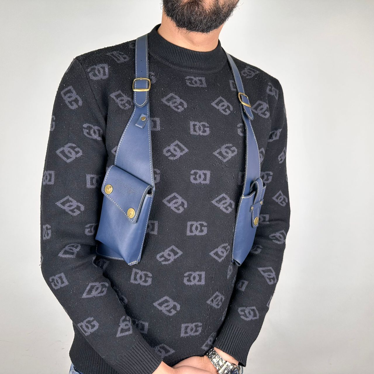 Pochette 007 sous veste