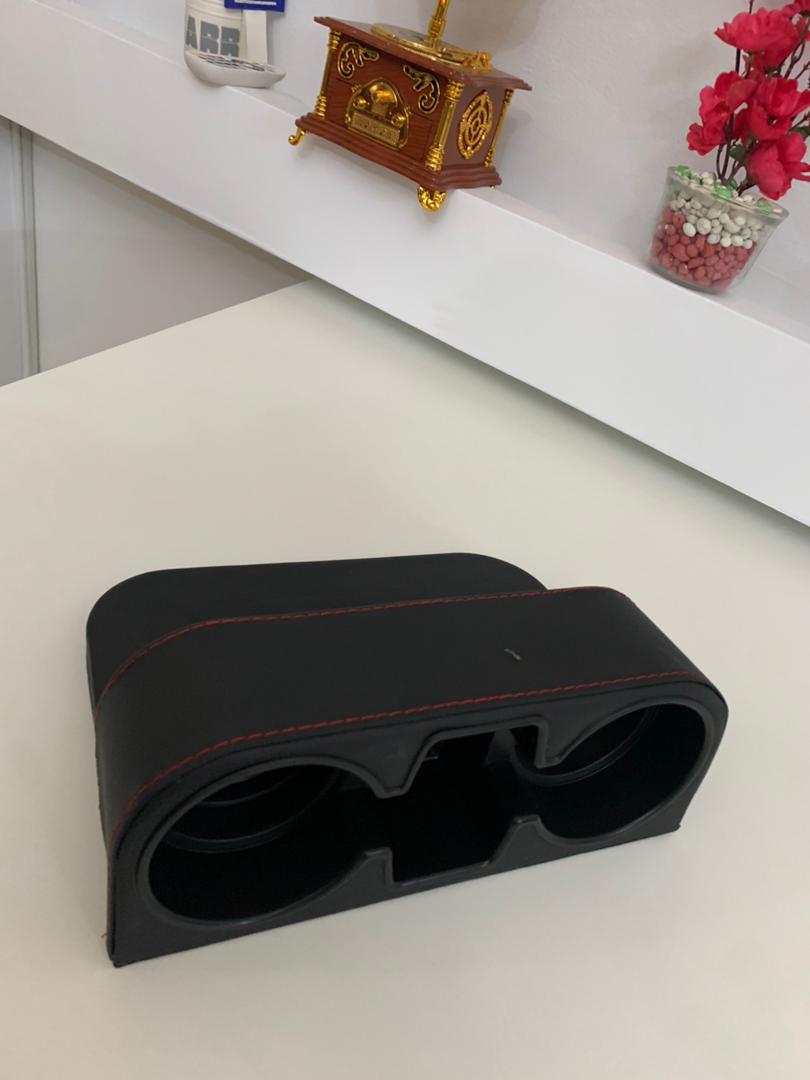 Car seat gap organizer with cup holder