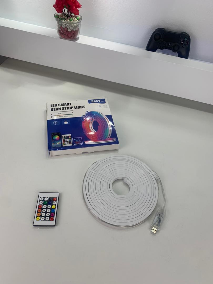 شريط إضاءة نيون مرن RGB بطول 5 أمتار مع بلوتوث وUSB