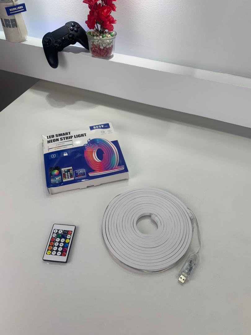 شريط إضاءة نيون مرن RGB بطول 5 أمتار مع بلوتوث وUSB