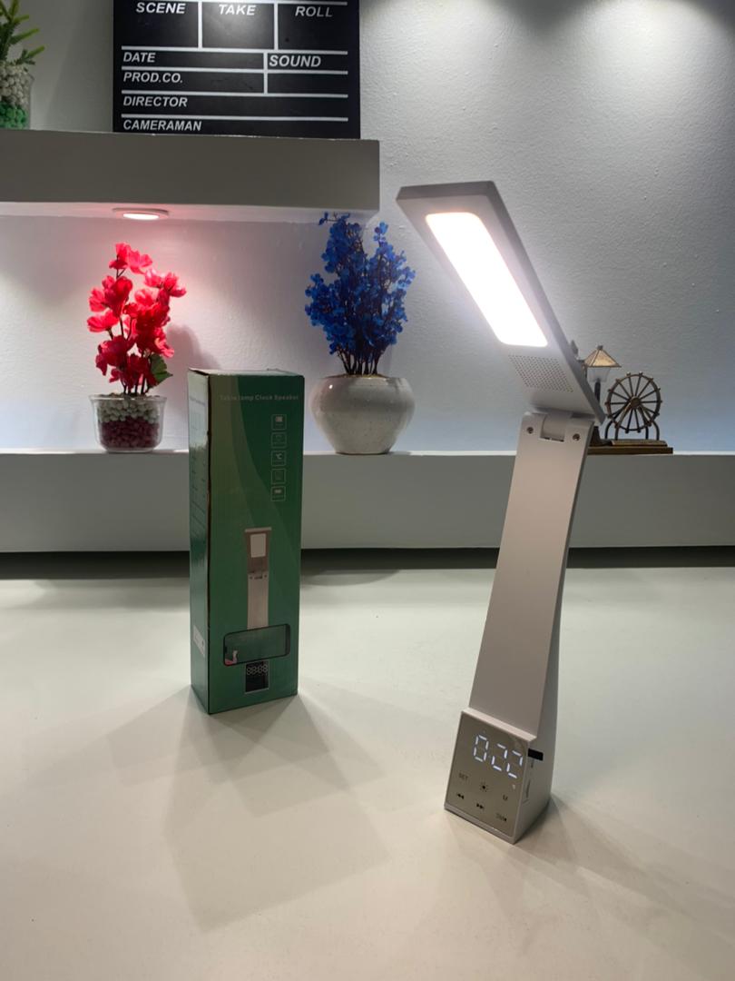 4en1 Lampe de Bureau LED et Haut-Parleur Bluetooth  – مصباح مكتب و مكبر صوت