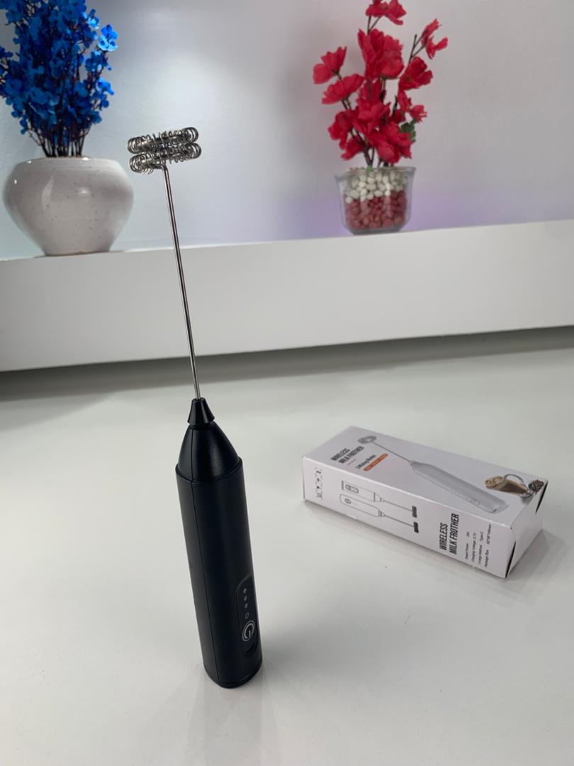 Mousseur à Lait 3 Vitesses Électrique Rechargeable – جهاز صنع رغوة الحليب الكهربائي القابل لإعادة الشحن