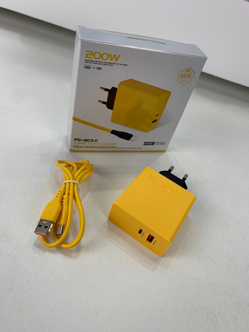 Chargeur Ultra Rapide USB PD 2 en 1 Type C 200W – شاحن سريع بقدرة 200 واط