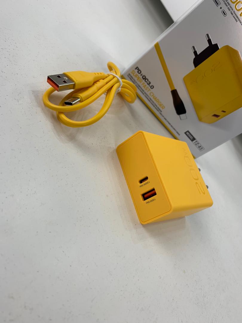 Chargeur Ultra Rapide USB PD 2 en 1 Type C 200W – شاحن سريع بقدرة 200 واط