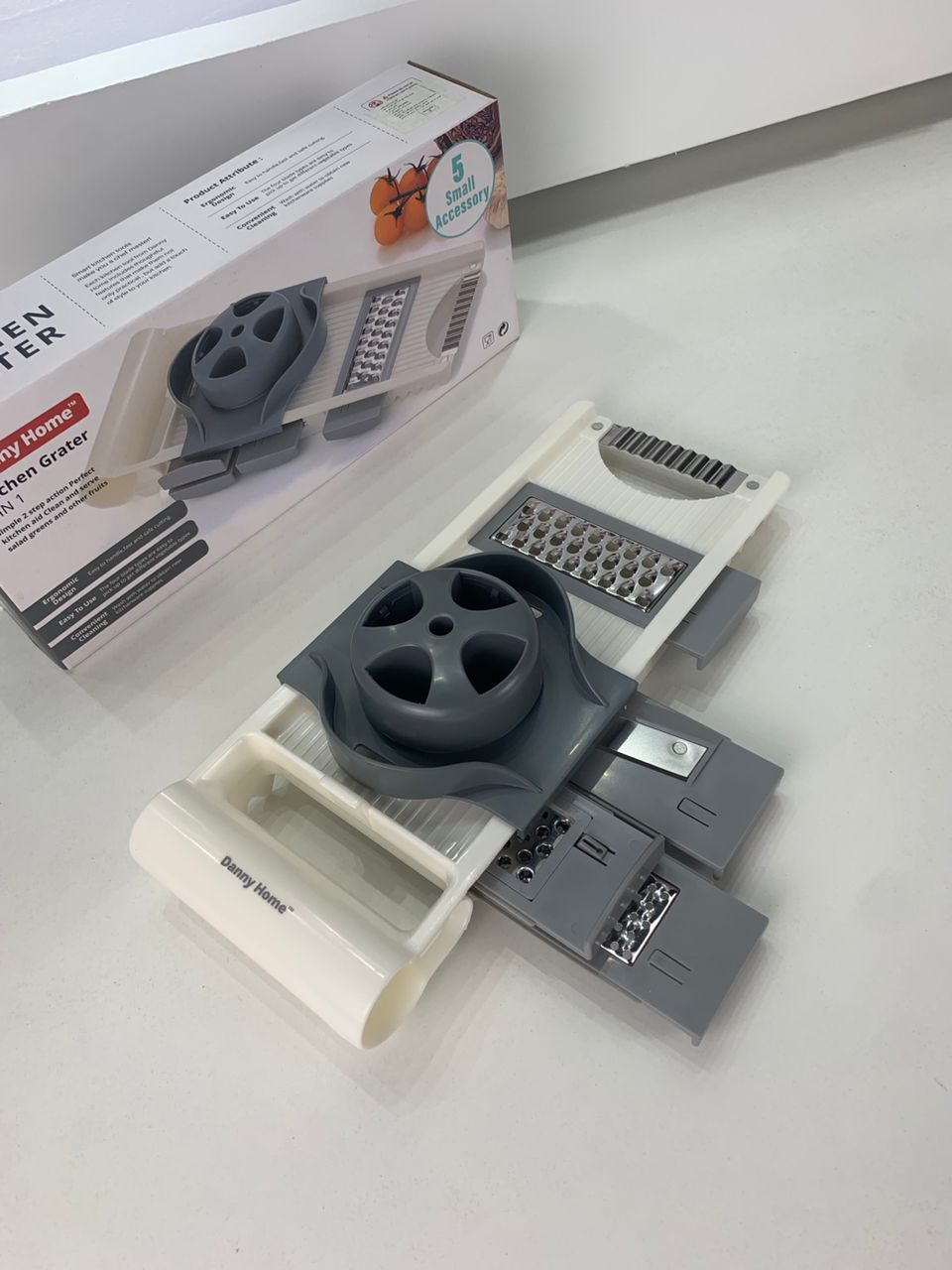 Trancheuse de Légumes Multifonction 5en1 – قطاعة خضروات متعددة الوظائف