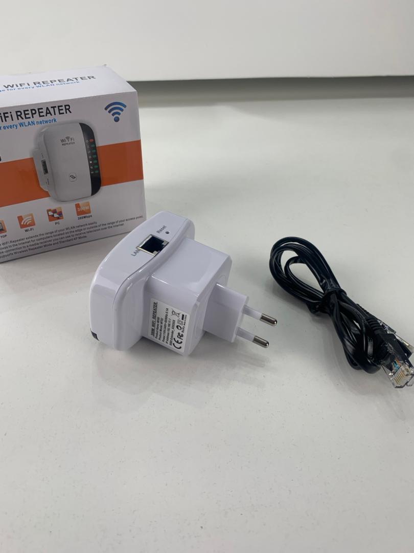 Amplificateur de Signal WiFi 300 Mbps – مقوي إشارة الواي فاي