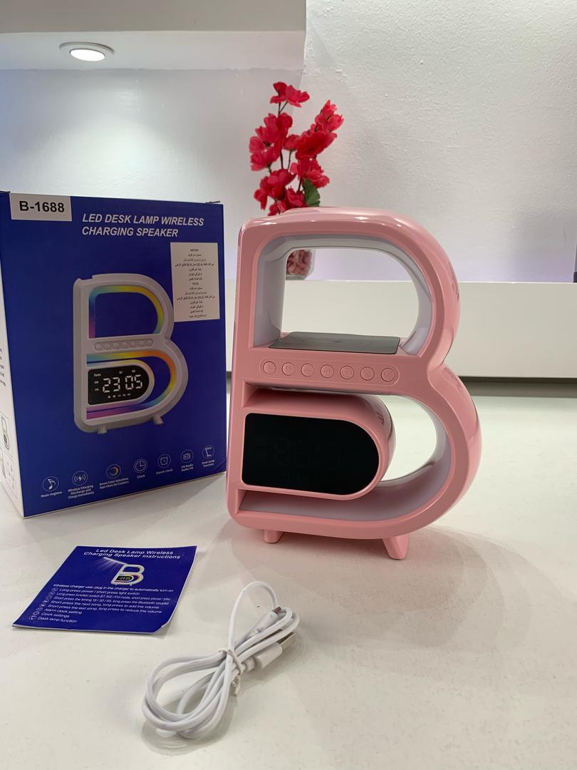 Haut Parleur et Lampe de Charge Sans Fil Multifonction 3en1 – مصباح وشاحن لاسلكي