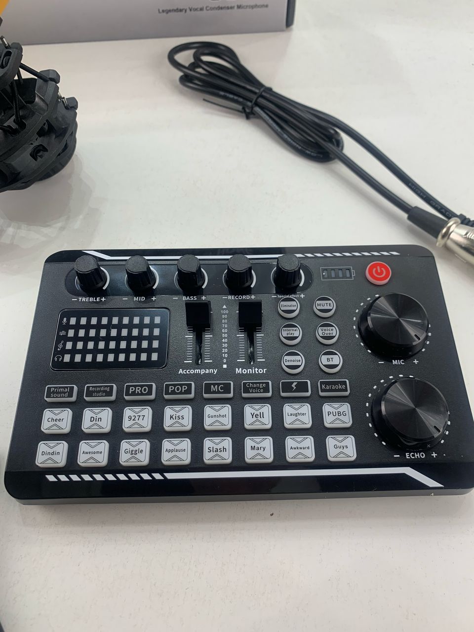 Pack Microphone MC-88 avec Carte Son en Direct – ميكروفون تسجيل إحترافي