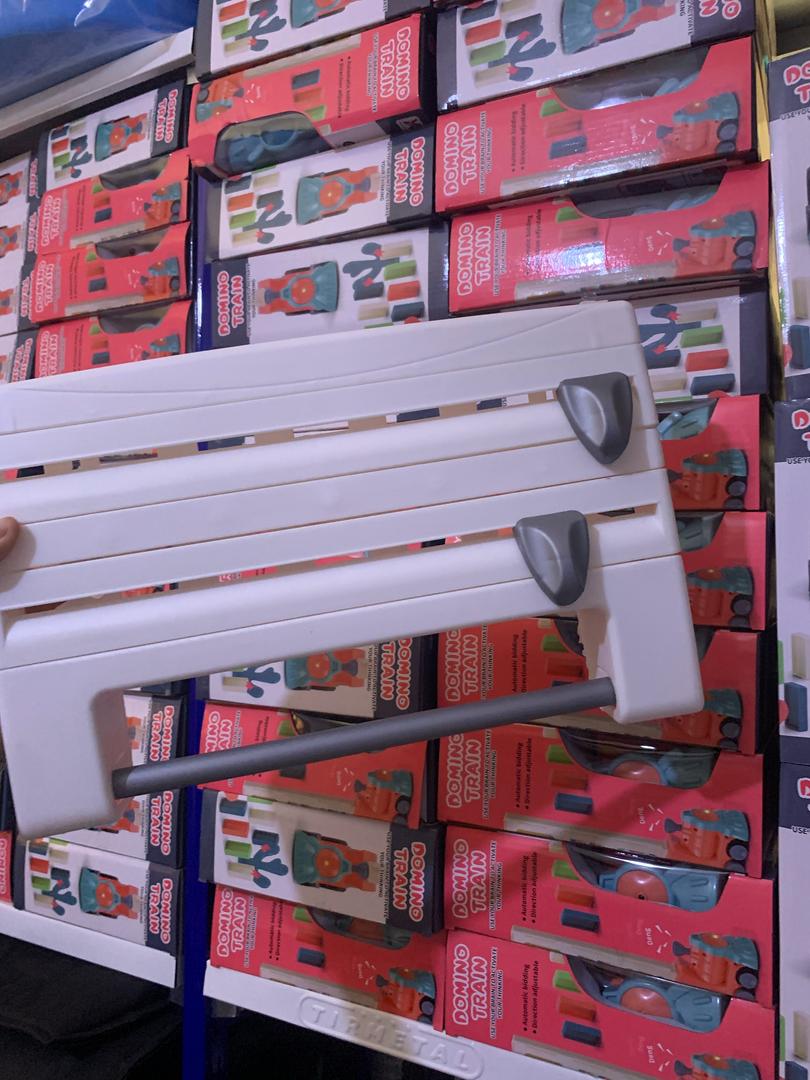 Porte-Serviettes en Papier Mural Multifonction 4En1 – موزع الورق في المطبخ