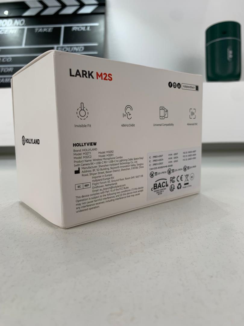 Microphone cravate sans fil Hollyland Lark M2S Combo (récepteur caméra + récepteur USB-C + câble Lightning)