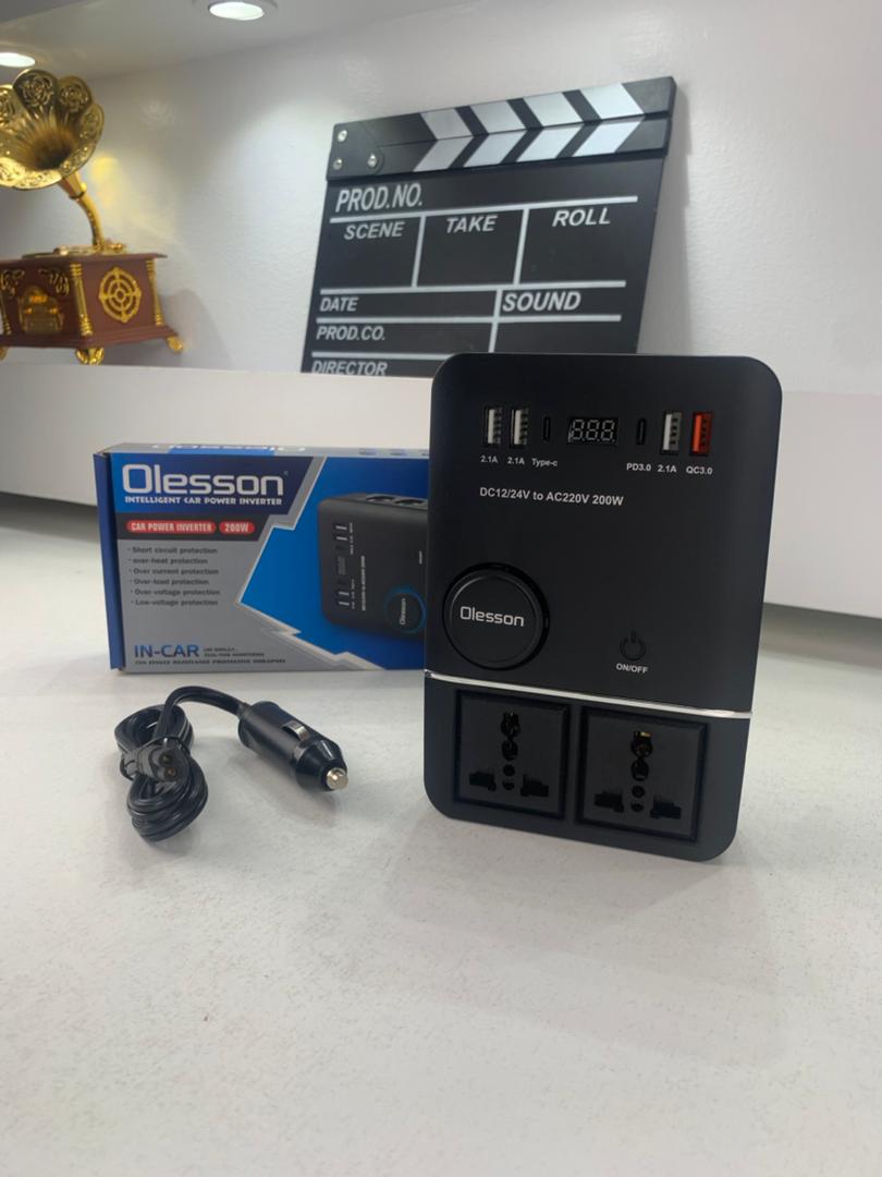 محول طاقة للسيارة أوليسون 1661، 220 فولت/200 واط، بمنفذ USB نوع C