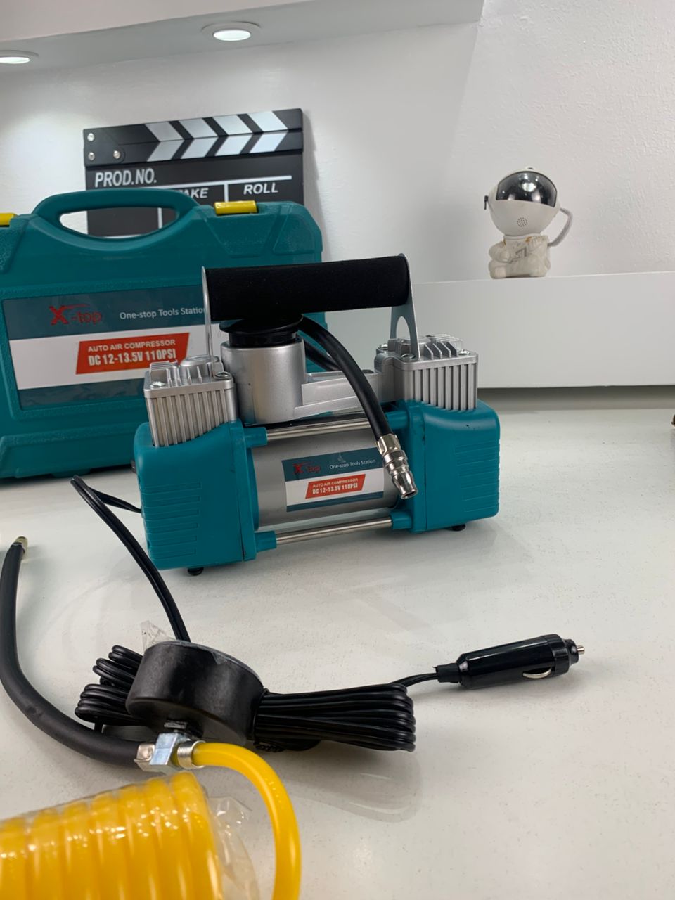 ضاغط هواء XTop بأسطوانتين 12 فولت 110PSI مع طقم إصلاح