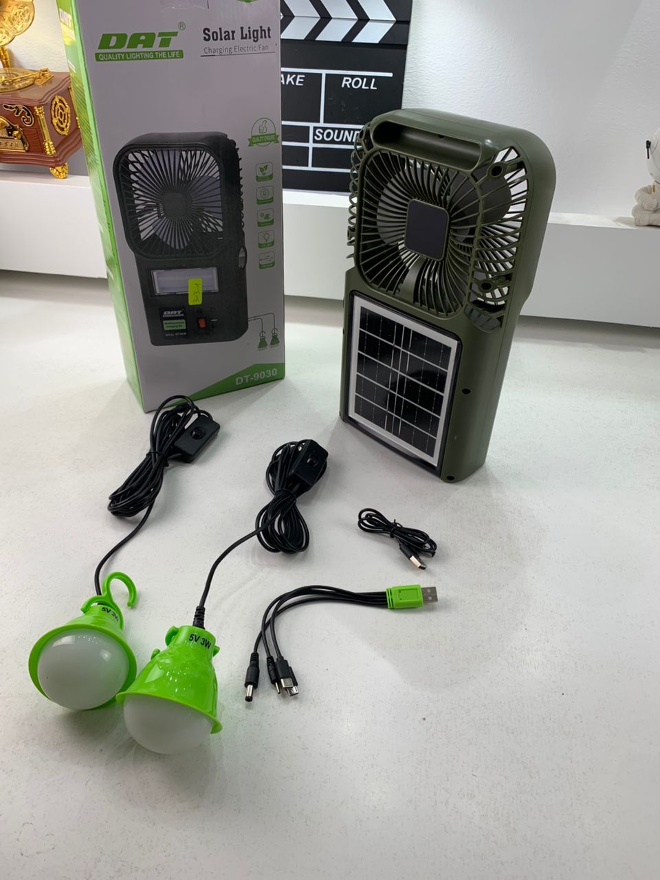طقم مروحة ومصباح متعدد الاستعمالات مع لوح شمسي DT-9030