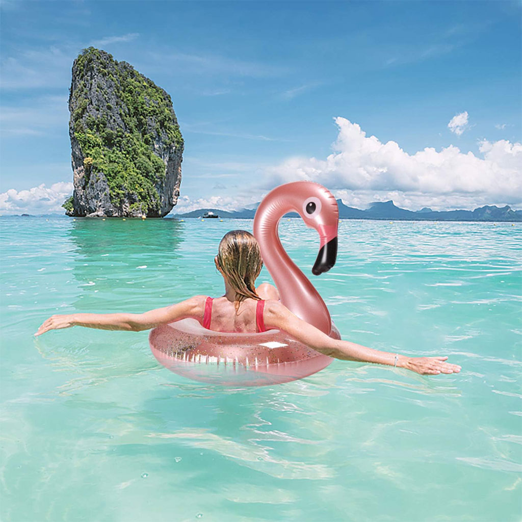 Inflatable flamingo pool float