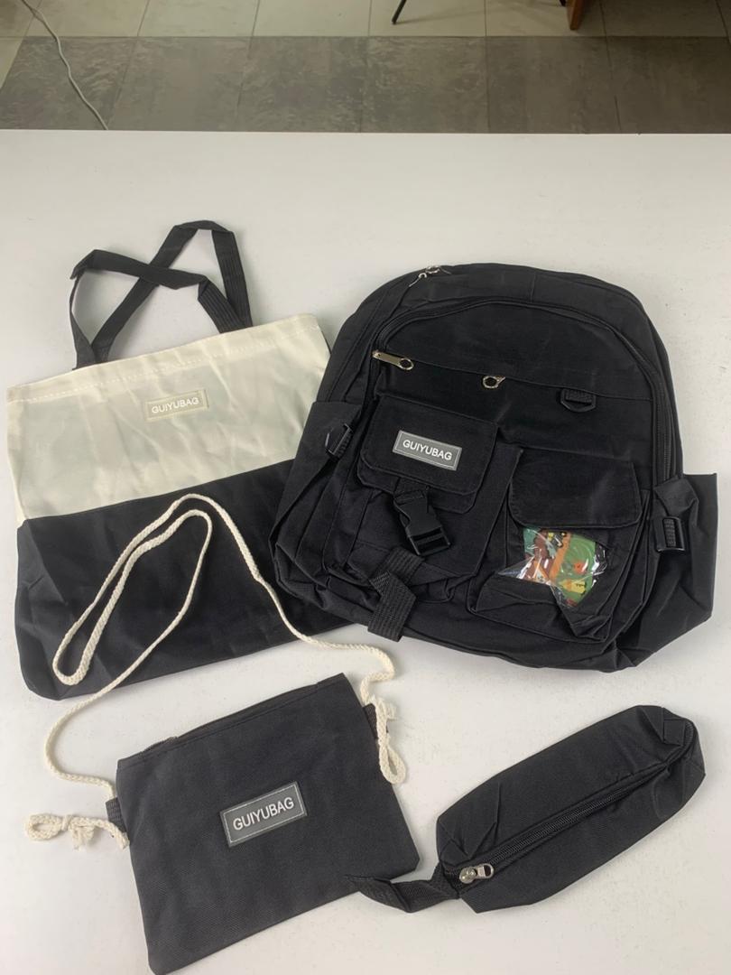 Ensemble de sacs d’école Kawai pour adolescents 4Pcs Guiyu V3 Noir – محفظة 4 قطع كاواي أسود