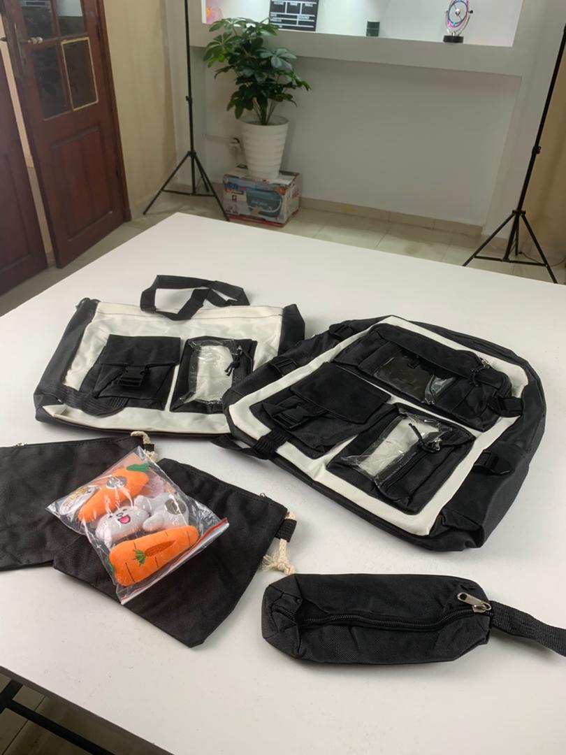 Ensemble de sacs d’école Kawai pour adolescents 4Pcs Avec Accessoires Noir – محفظة 4 قطع كاواي مع أكسسوارات أسود