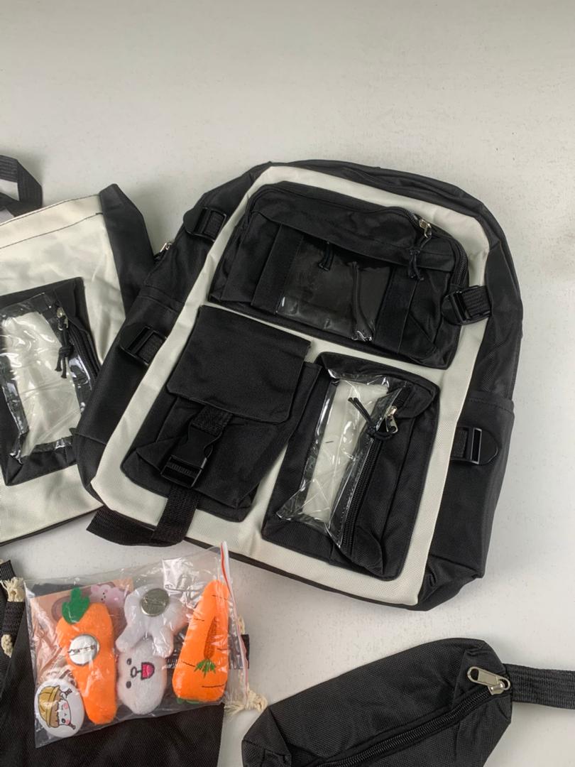 Ensemble de sacs d’école Kawai pour adolescents 4Pcs Avec Accessoires Noir – محفظة 4 قطع كاواي مع أكسسوارات أسود