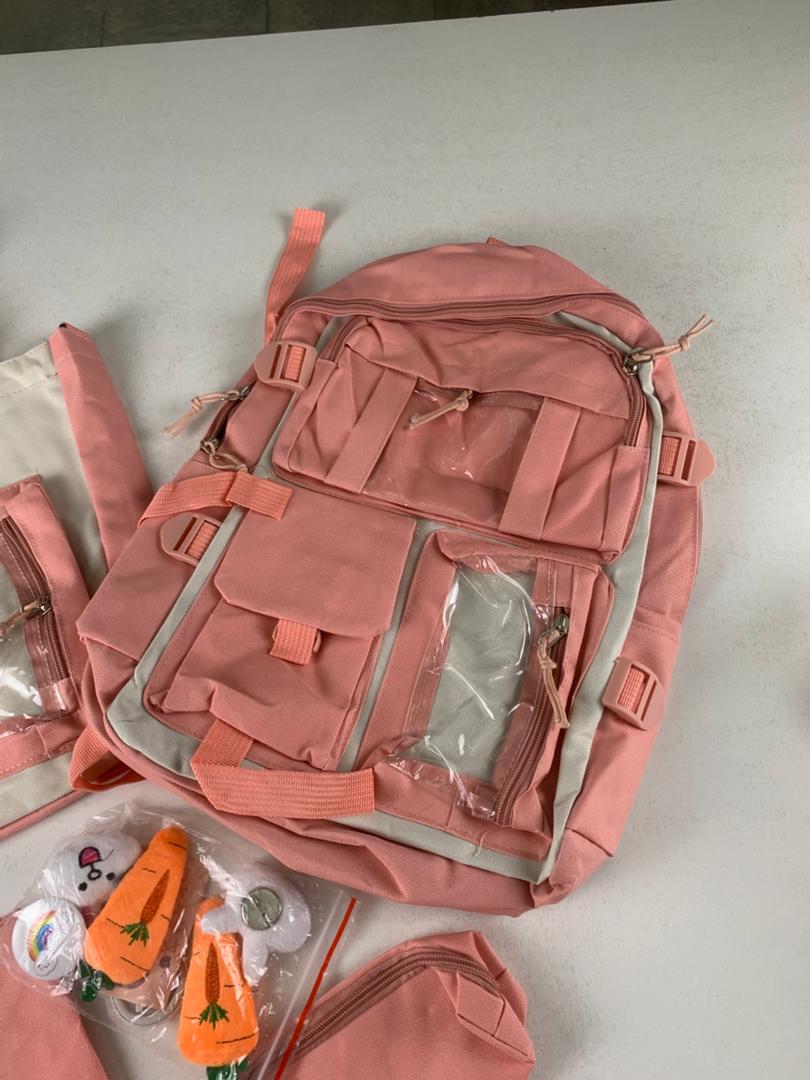 Ensemble de sacs d’école Kawai pour adolescents 4Pcs Avec Accessoires Rose – محفظة 4 قطع كاواي مع أكسسوارات وردي