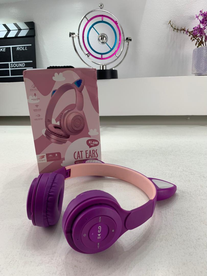 Casque Bluetooth sans fil avec oreilles de chat LED clignotantes KT-49M – سماعات رأسية