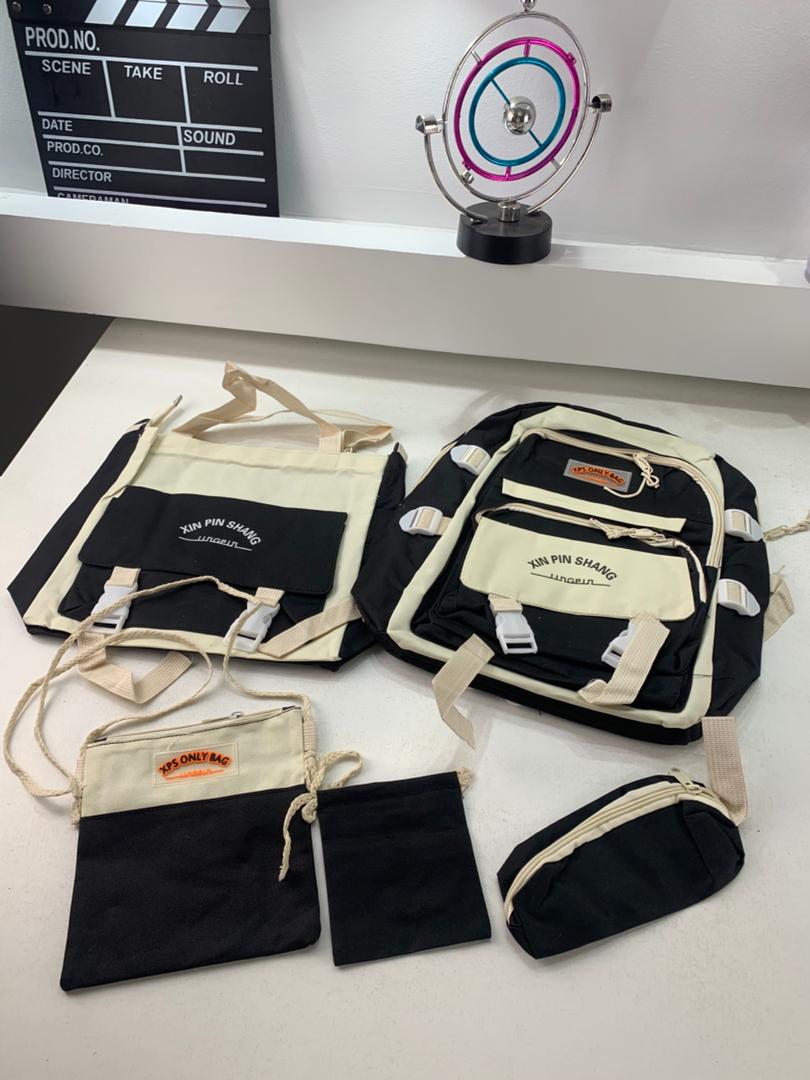 Ensemble de sacs d’école Kawai pour adolescents 5Pcs Xin Pin Shang Noir – محفظة 5 قطع كاواي أسود