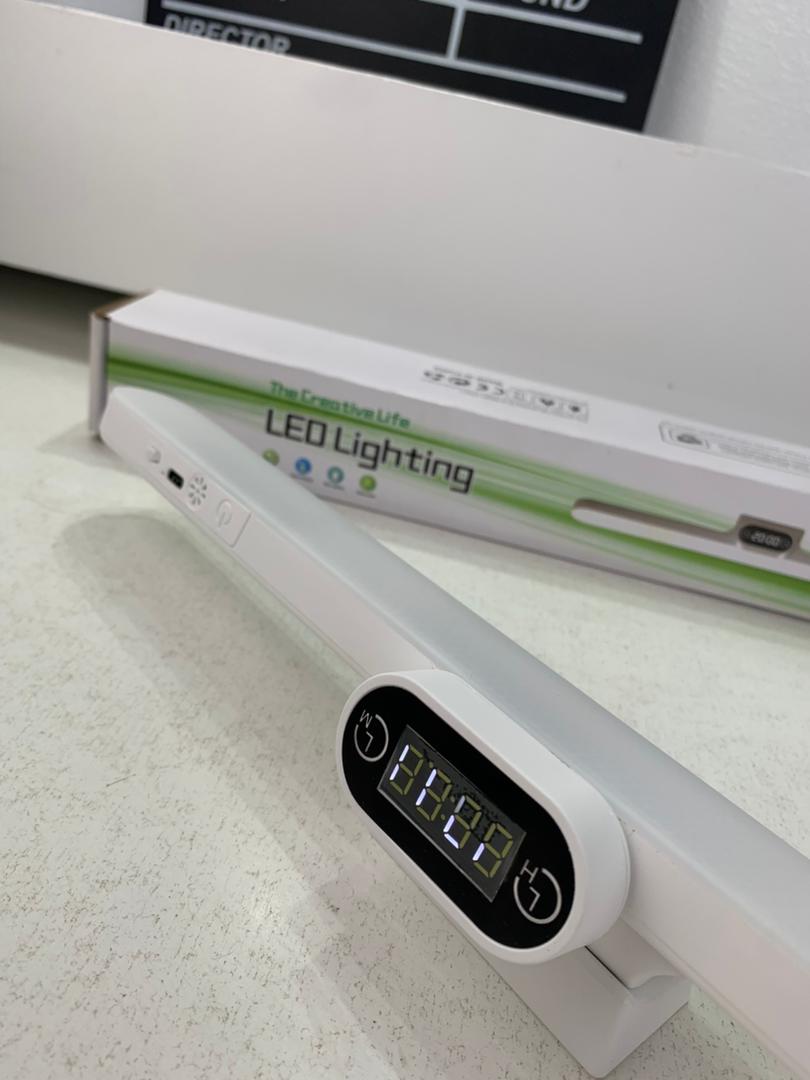 شريط إضاءة LED مغناطيسي قابل للشحن باللمس مع 3 أوضاع ومؤقت GM