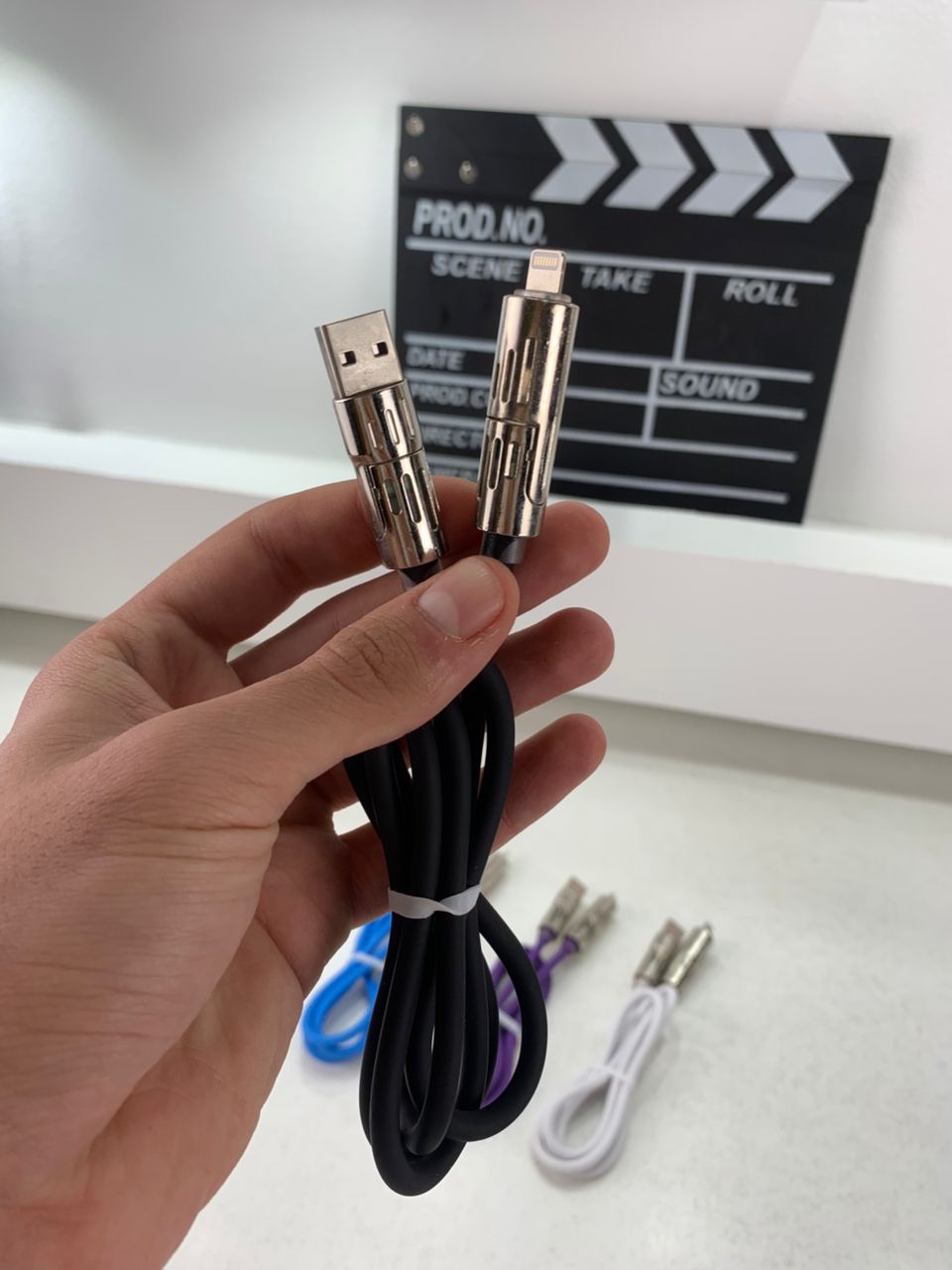 كابل شحن متعدد الوظائف 4 في 1، USB-C و A و Lightning، بقدرة 240 واط