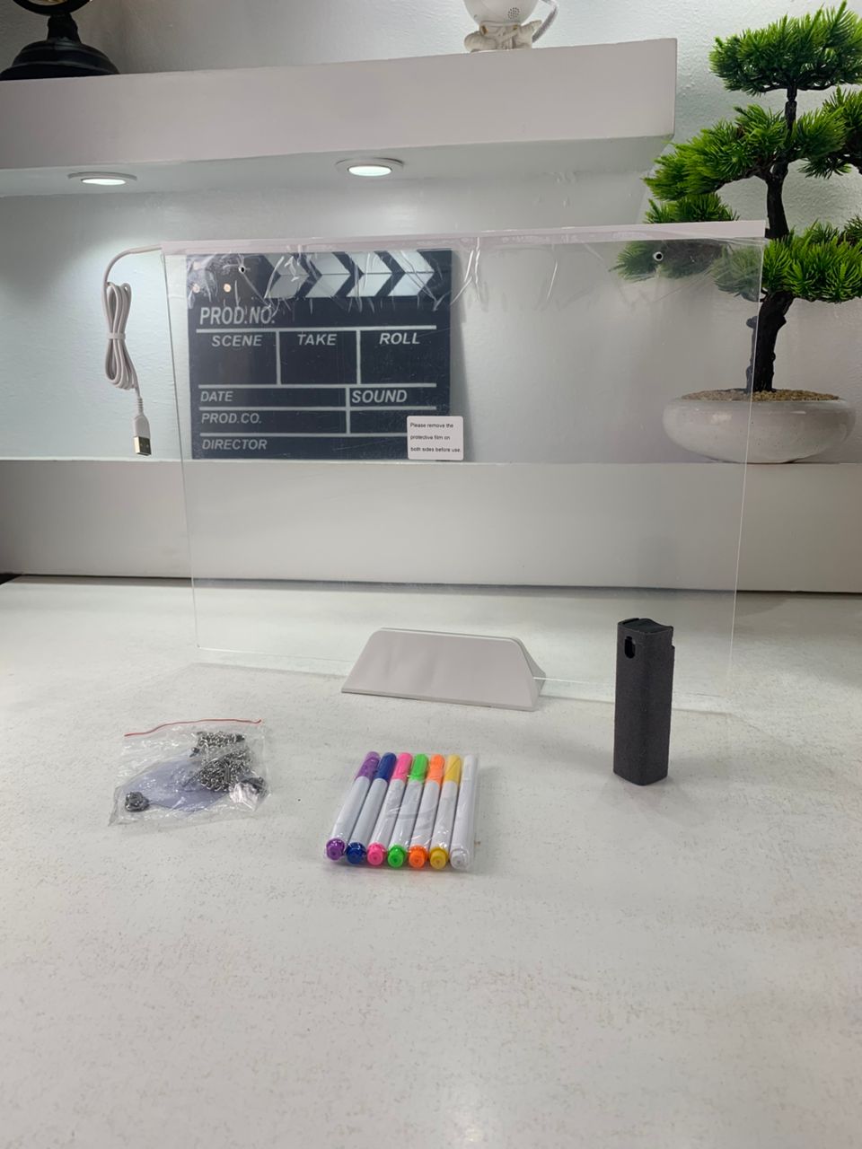 لوحة رسم LED ملونة 40x30 سم مع 7 أقلام
