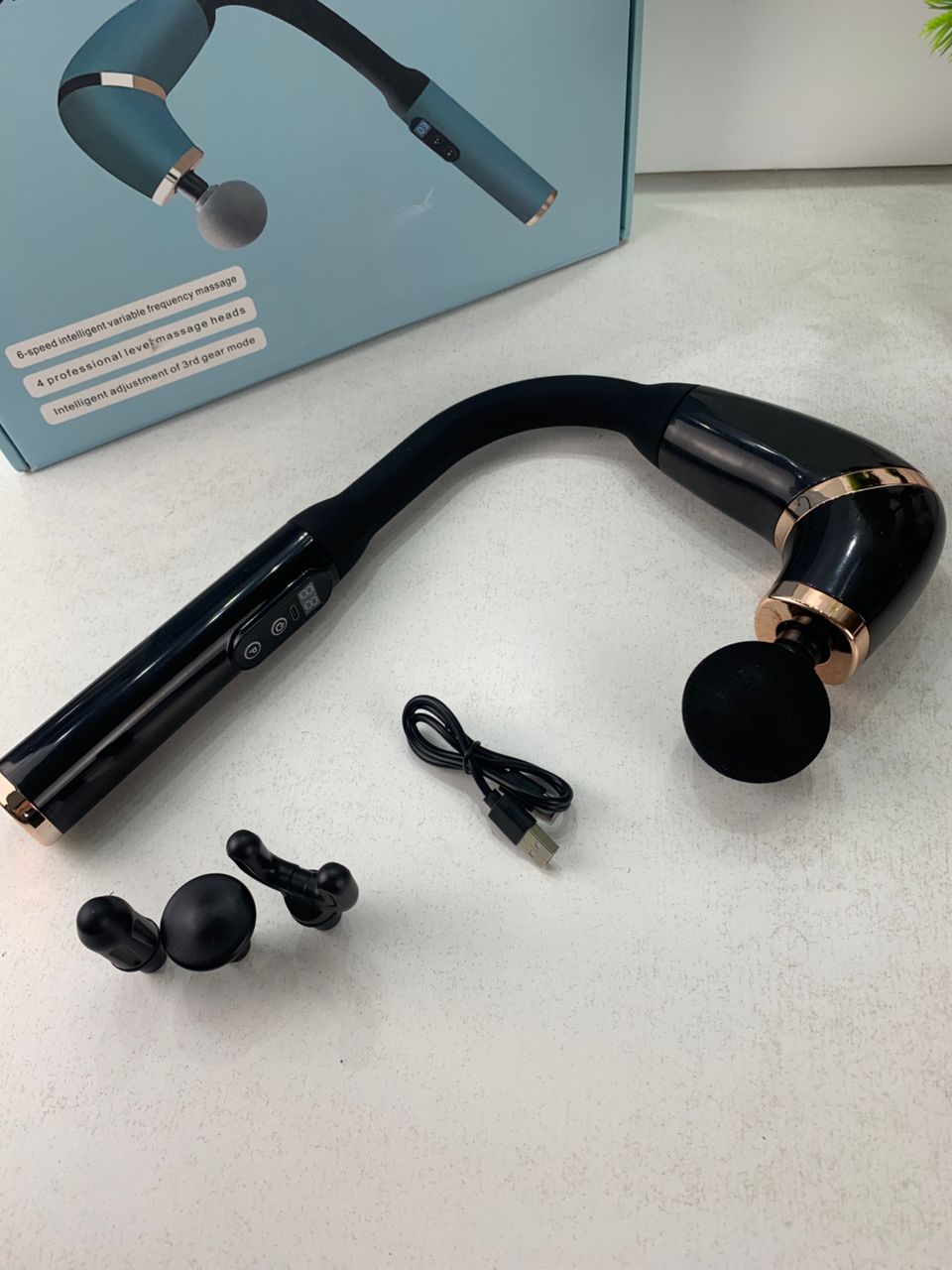 Long handle massage gun, 4 heads, 3 modes and 6 levels