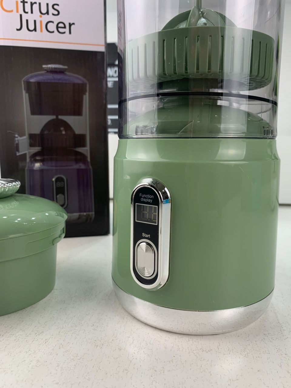 Presse-agrumes électrique portable rechargeable 600 ml