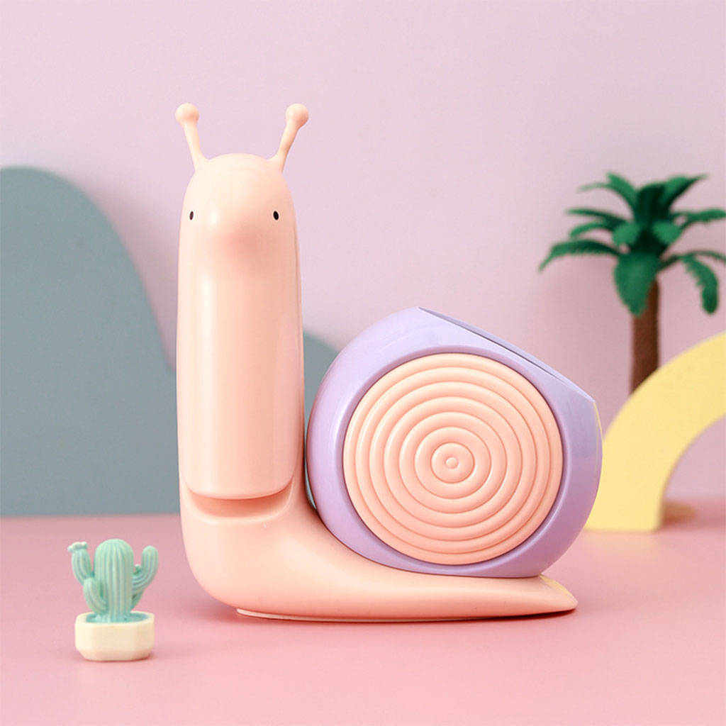 Snail LED desk lamp with pen holder